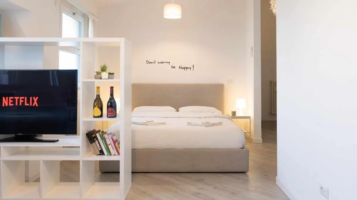 Loft In Villa Romana Desenzano del Garda Italy