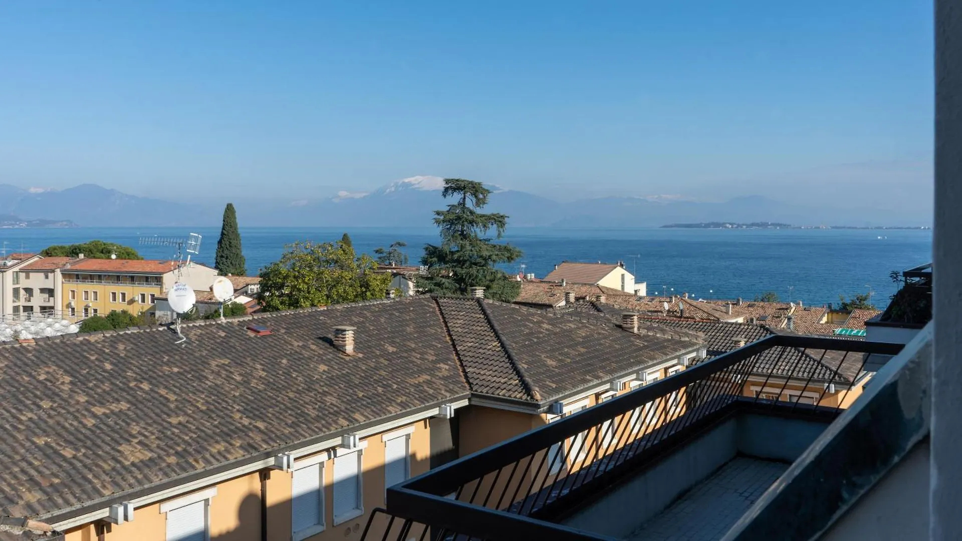 Apartment Loft In Villa Romana Desenzano del Garda