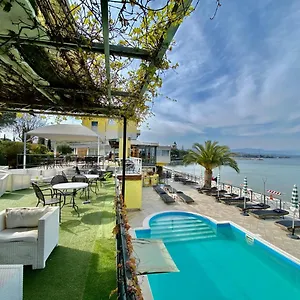 Hotel Estee, Desenzano del Garda